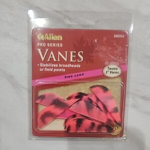 Pro Series Pink Camo Vanes